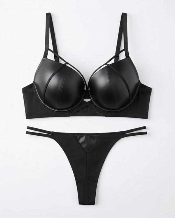 Sajiero Padded Bra Set - Leather Fit - Black
