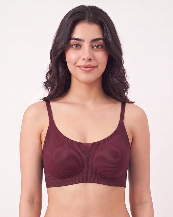 Sajiero Padded Seamless Curve Bra - Maroon