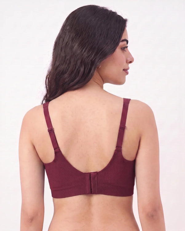 Sajiero Padded Seamless Curve Bra - Maroon