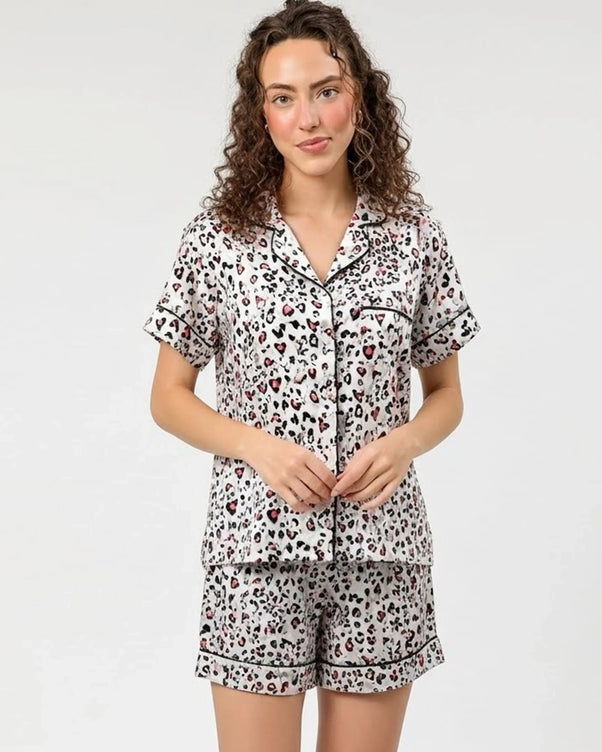 Sajiero Silk PJ Set with Scrunchies - Snow Leopard