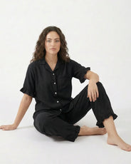 Sajiero Half Sleeves PJ Set - Linen Comfort - Black