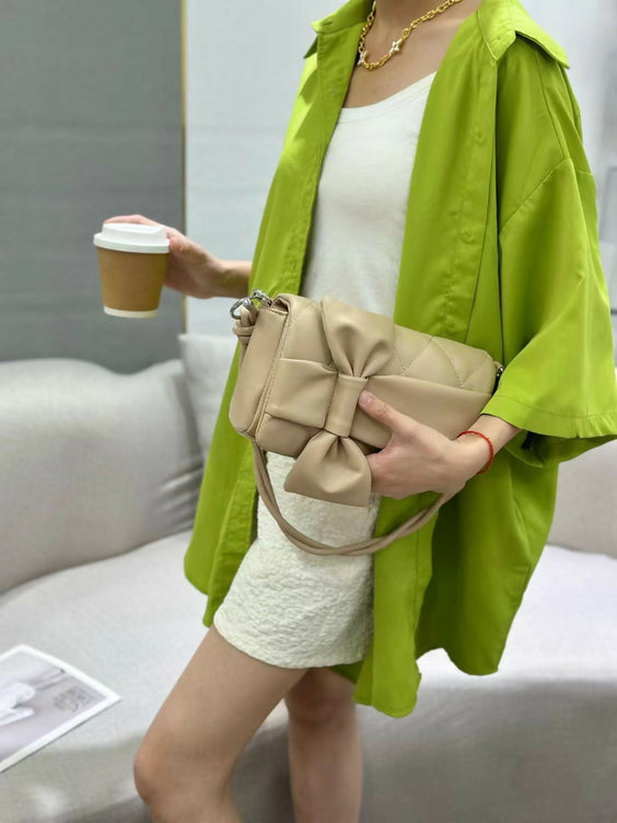 Quilted Leather Bow Accent Crossbody Handbag for Women - Stylish Shoulder Bag