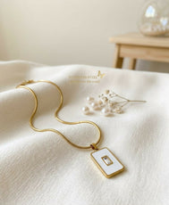 Elegant Stainless Steel Rectangular Pendant Necklace for Women - Minimalist Geometric Frame Locket with Crystal Accent