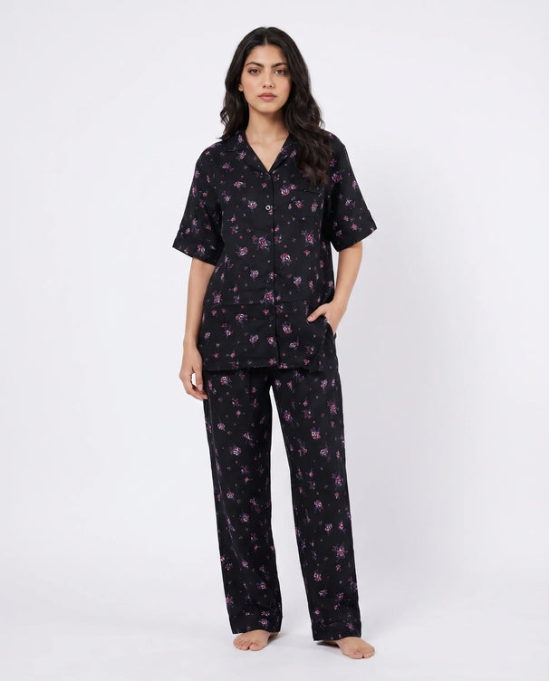 Sajiero Linen Pajama Suit - Black Rose