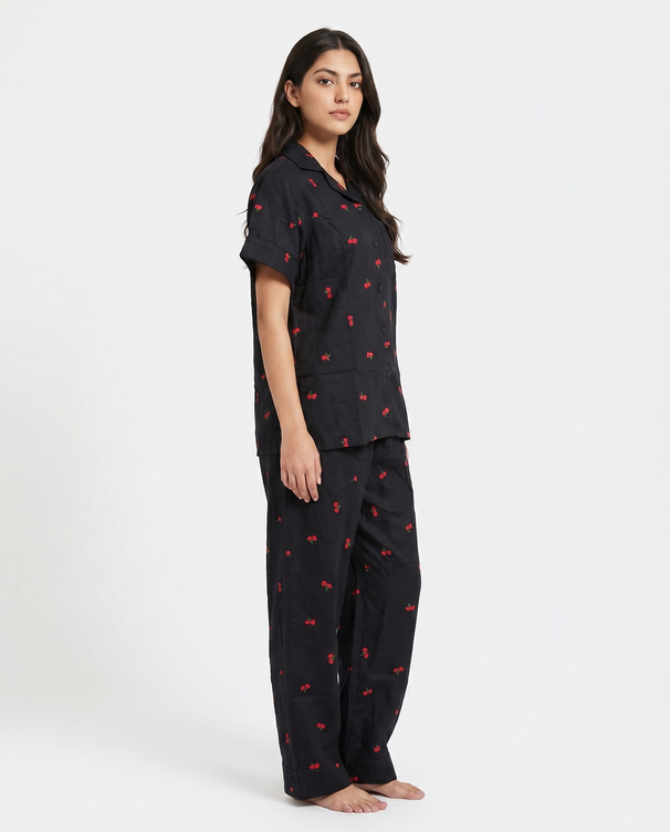 Sajiero Linen Pajama Suit - Flower Bloom - Black