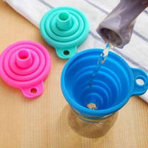 Silicone Oil Funnel Kitchen Liquid Oil Dispensing Tool (Random Color)