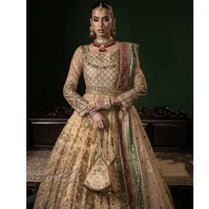 Sara Jahan ZAYRA Rang-e-Bahar Net Gold 4Pc Suit
