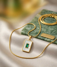 Elegant Stainless Steel Rectangular Pendant Necklace for Women - Minimalist Geometric Frame Locket with Crystal Accent