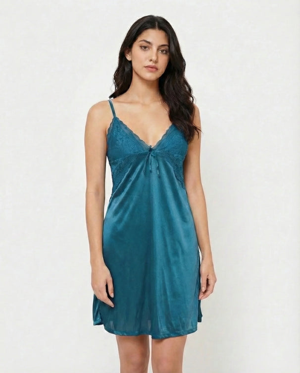 Sajiero Hawk 2 Piece Ceder Strap Robe + Inner